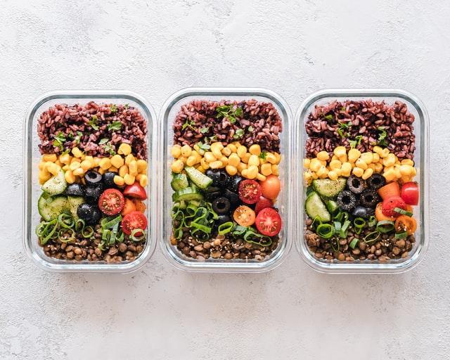 Meal Prepping 101: How to Make Mealtimes Easier for the Entire Family